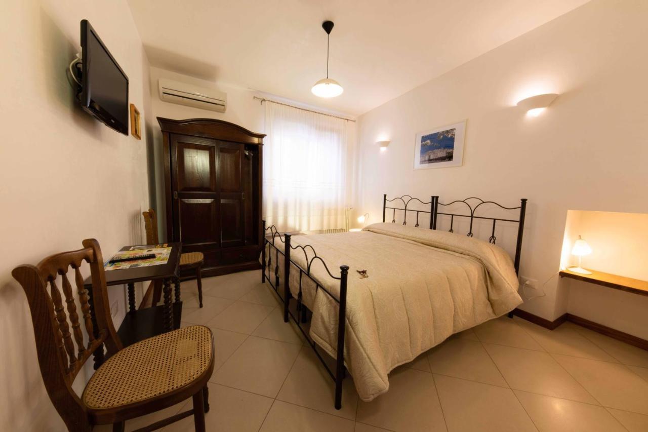 B&B La Stradella Ostuni Eksteriør billede